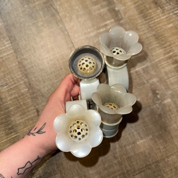 Bath & Body Works 4 Wallflower Plug In Set - Picture 3 of 3